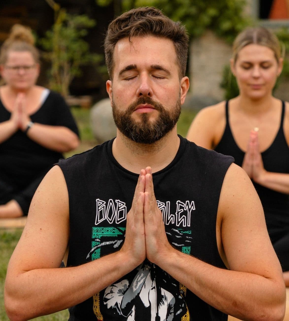 Heart Chakra Meditation Benefits | Open Your Heart with Yogicescape