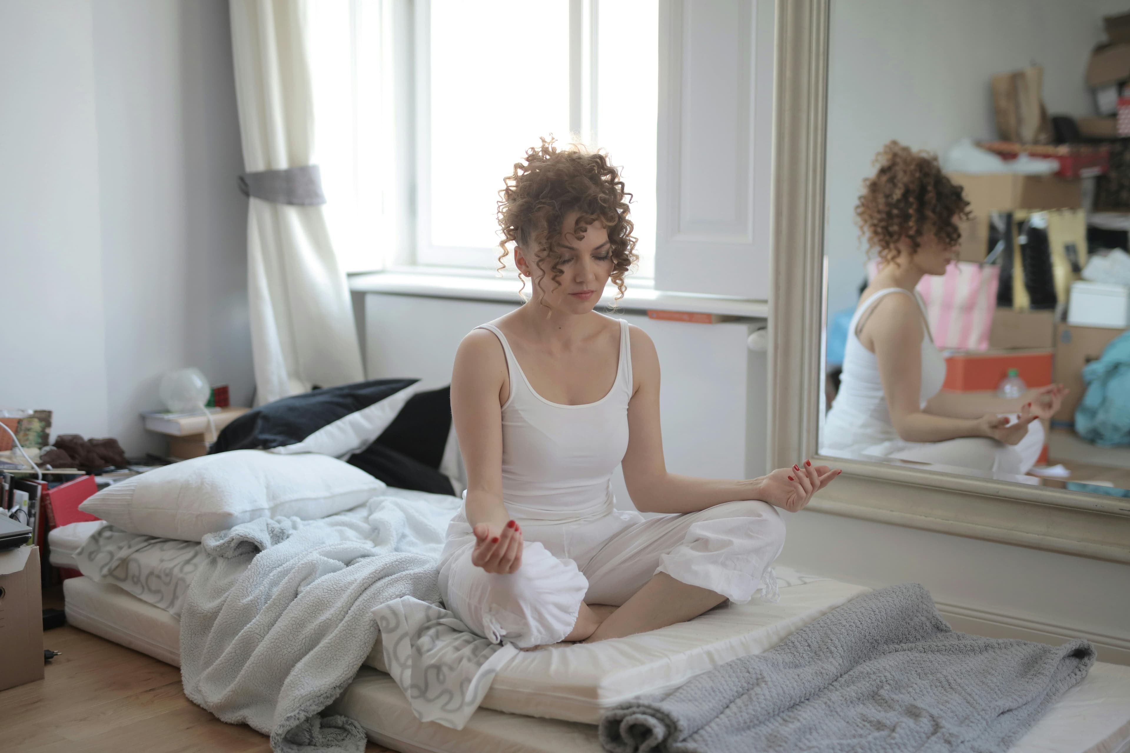5 Mindful Morning Rituals to Kickstart Your Day: A Yogic Escape Guide