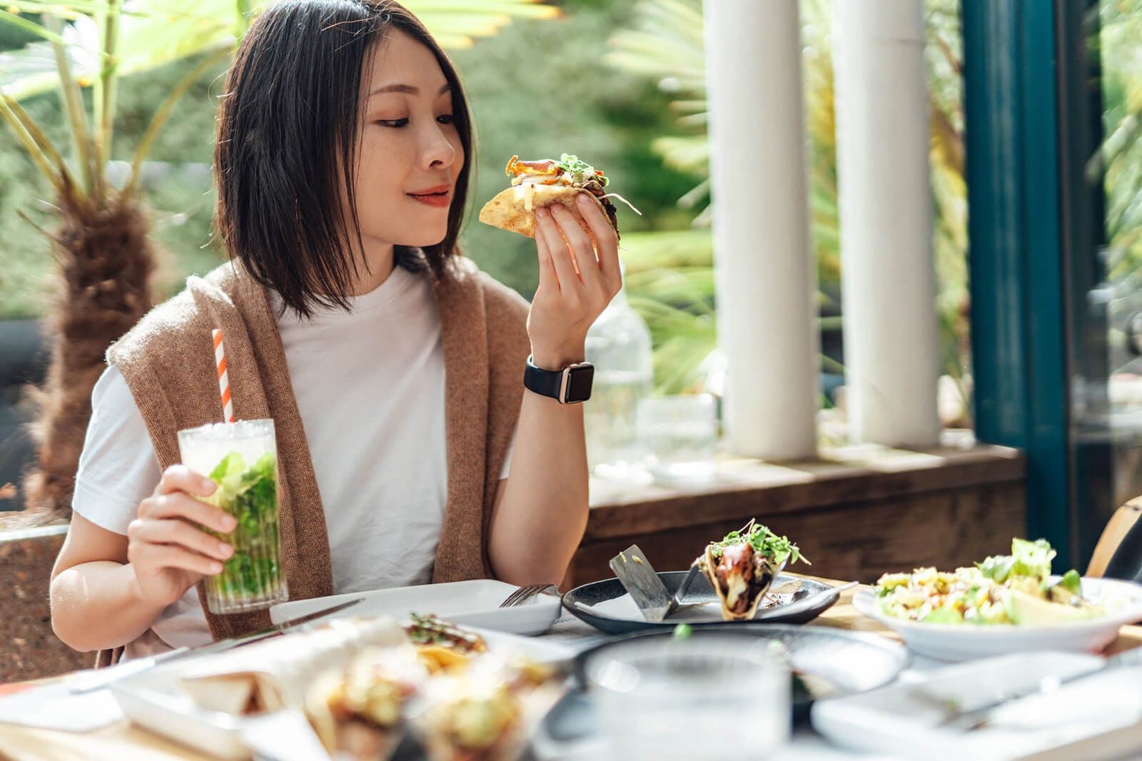 Mindful Eating: Nourishing Your Body and Soul with Yoga